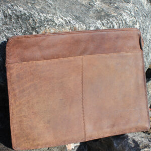 Buffalo Hide Portfolio by Adrian Klis - 2423