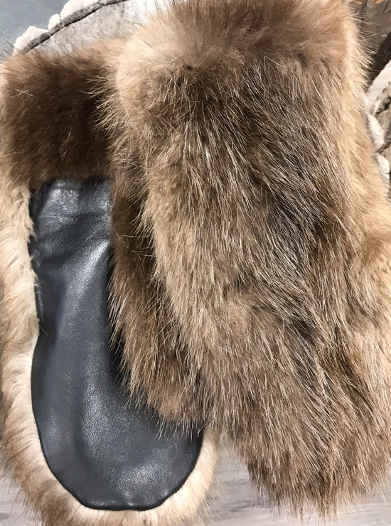 Adult Mitten: 509 Beaver Fur with Leather Palm