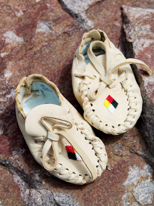 Beaded Deerskin Moccasins for Newborns - DL