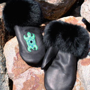 Ladies Fox Fur Trimmed, Deerskin Mitt - Lewis Sisters Turtle