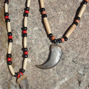 Necklace by Gaston Henry - Bear Claw 208/9