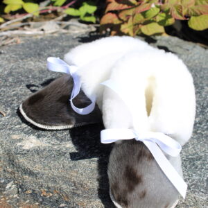 Baby Moccasins - Seal on Sheepskin 126