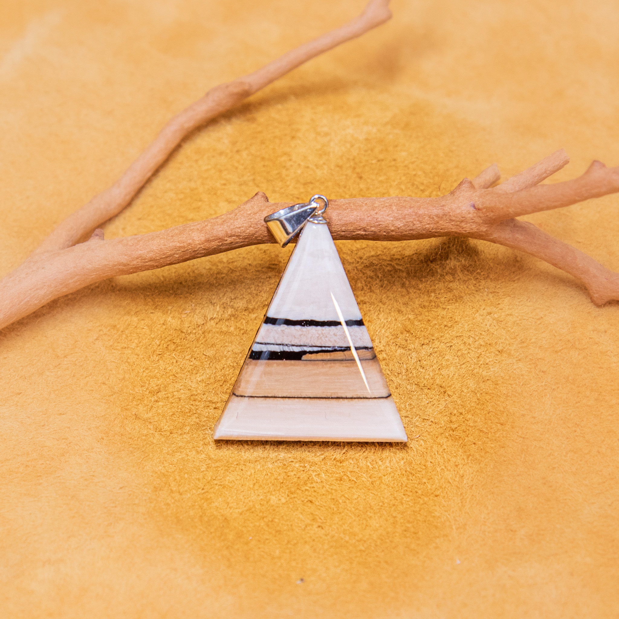 Mammoth Ivory Pendant - Ammolite M1