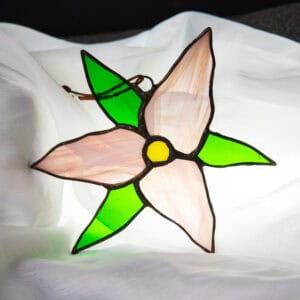 Stained Glass Trillium - Mohawk